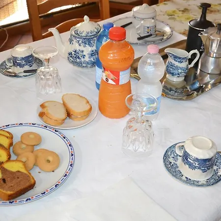 Alojamento de Acomodação e Pequeno-almoço Le Piume *